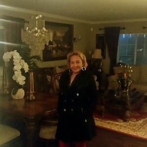 Meet your Posher, Nohemi